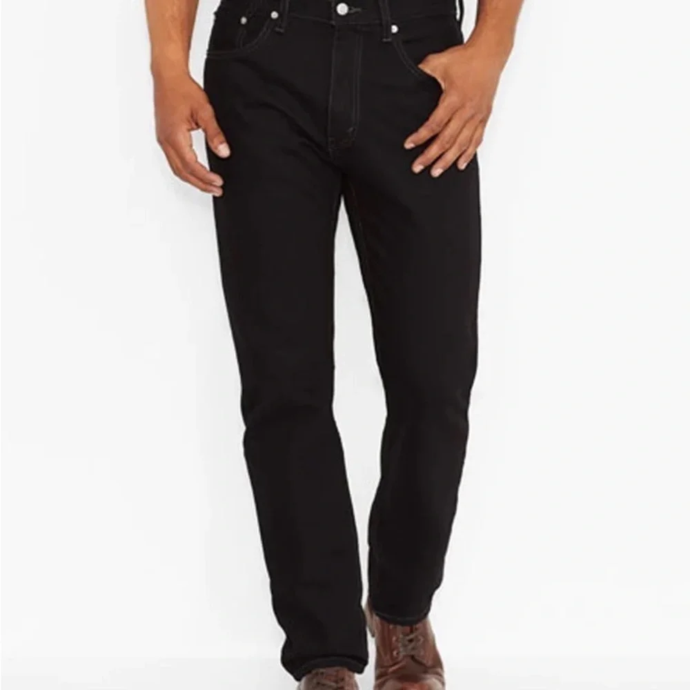 EUC Levi’s Men’s 505 Regular Fit Jeans | 36” x 30” | Black